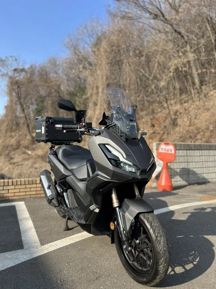 X-ADV350